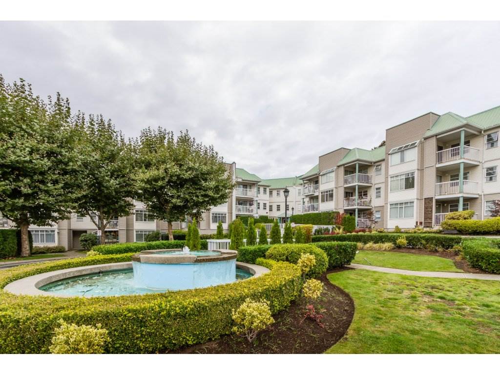 9765 140 Street, Surrey, BC V3T 5S5