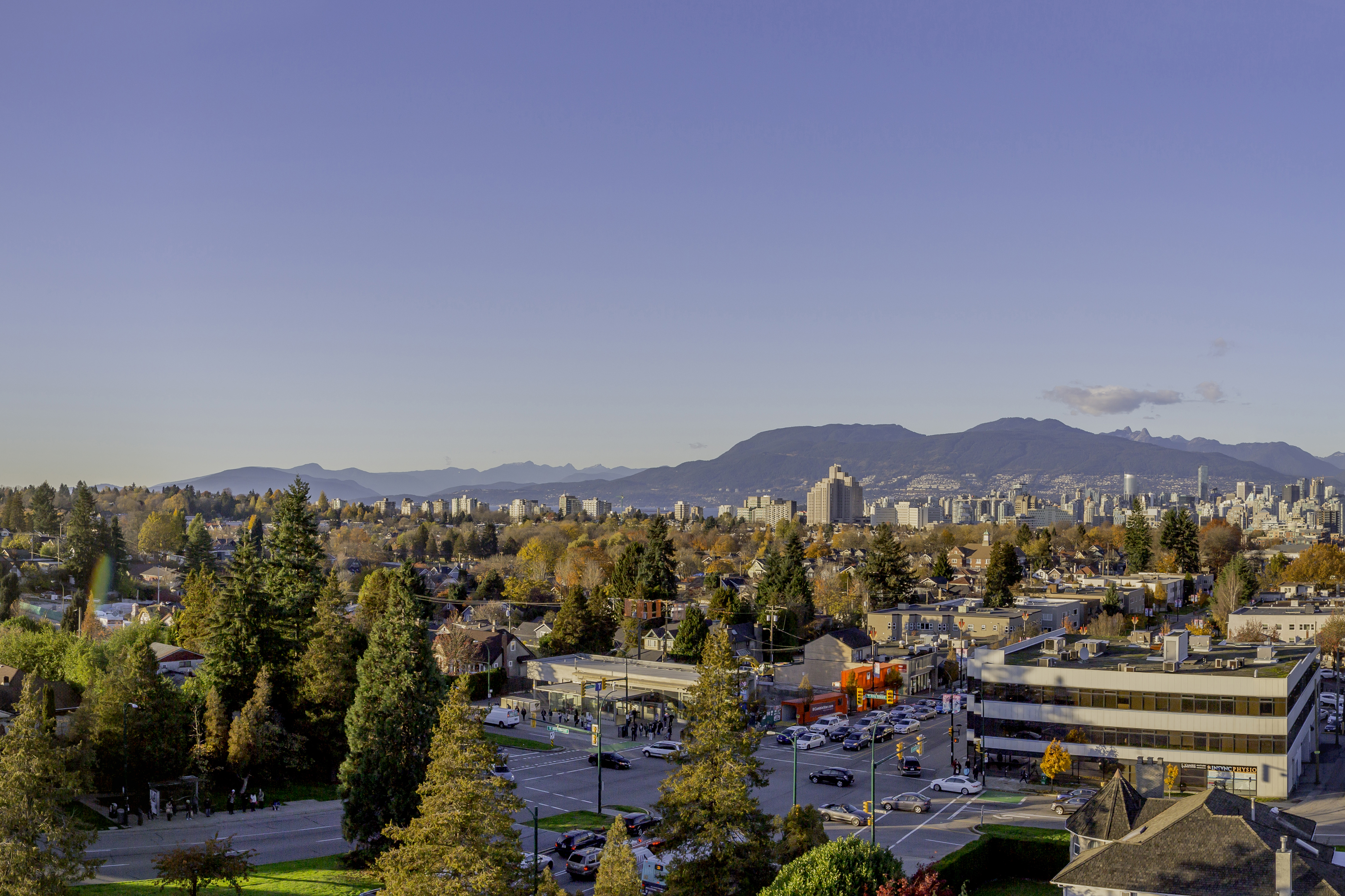 4162 Cambie Street, Vancouver, BC V5Z 2Y1 - 2
