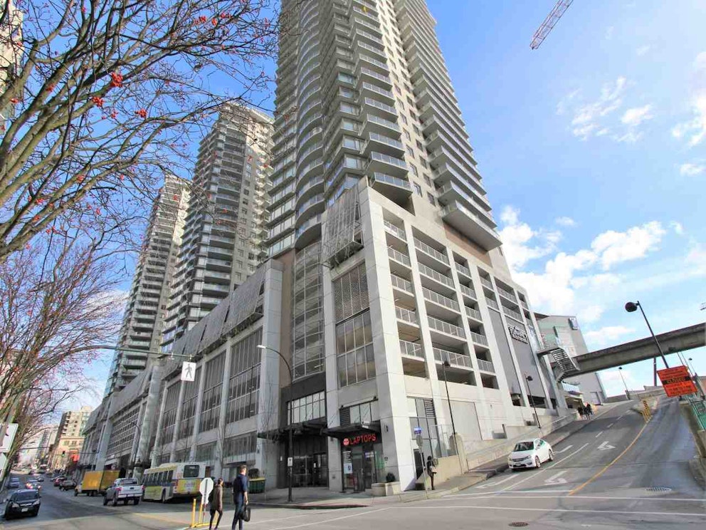 Azure 1, 898 Carnarvon Street New Westminster, BC REW