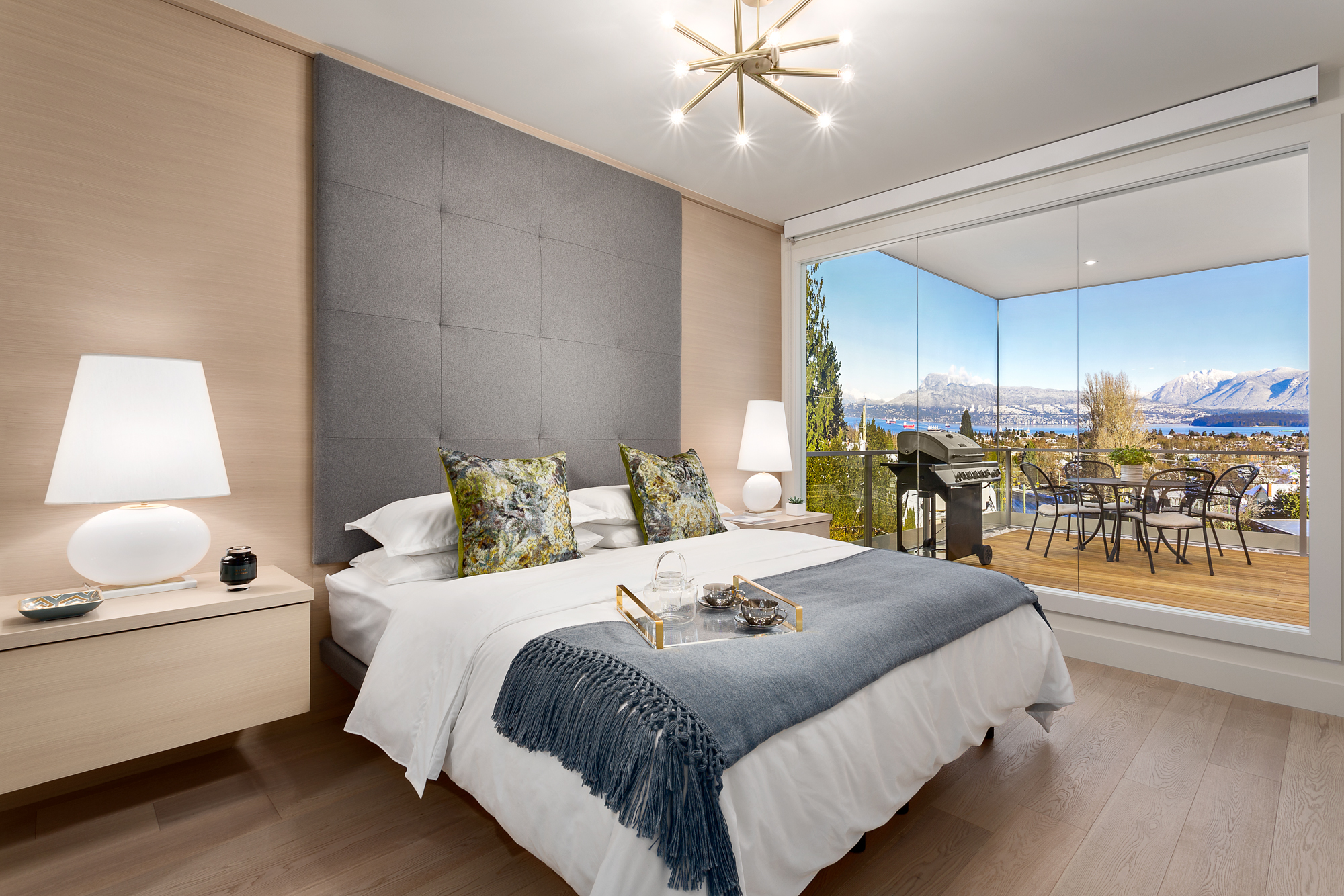 3601 West 16th Avenue, Vancouver, BC V6R 3C3 - 3