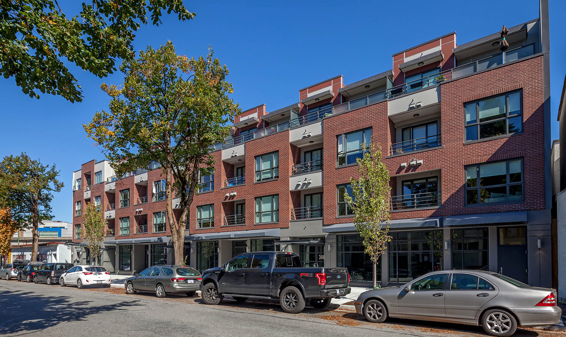 3456 Commercial Street , Vancouver, BC V5N 4E9