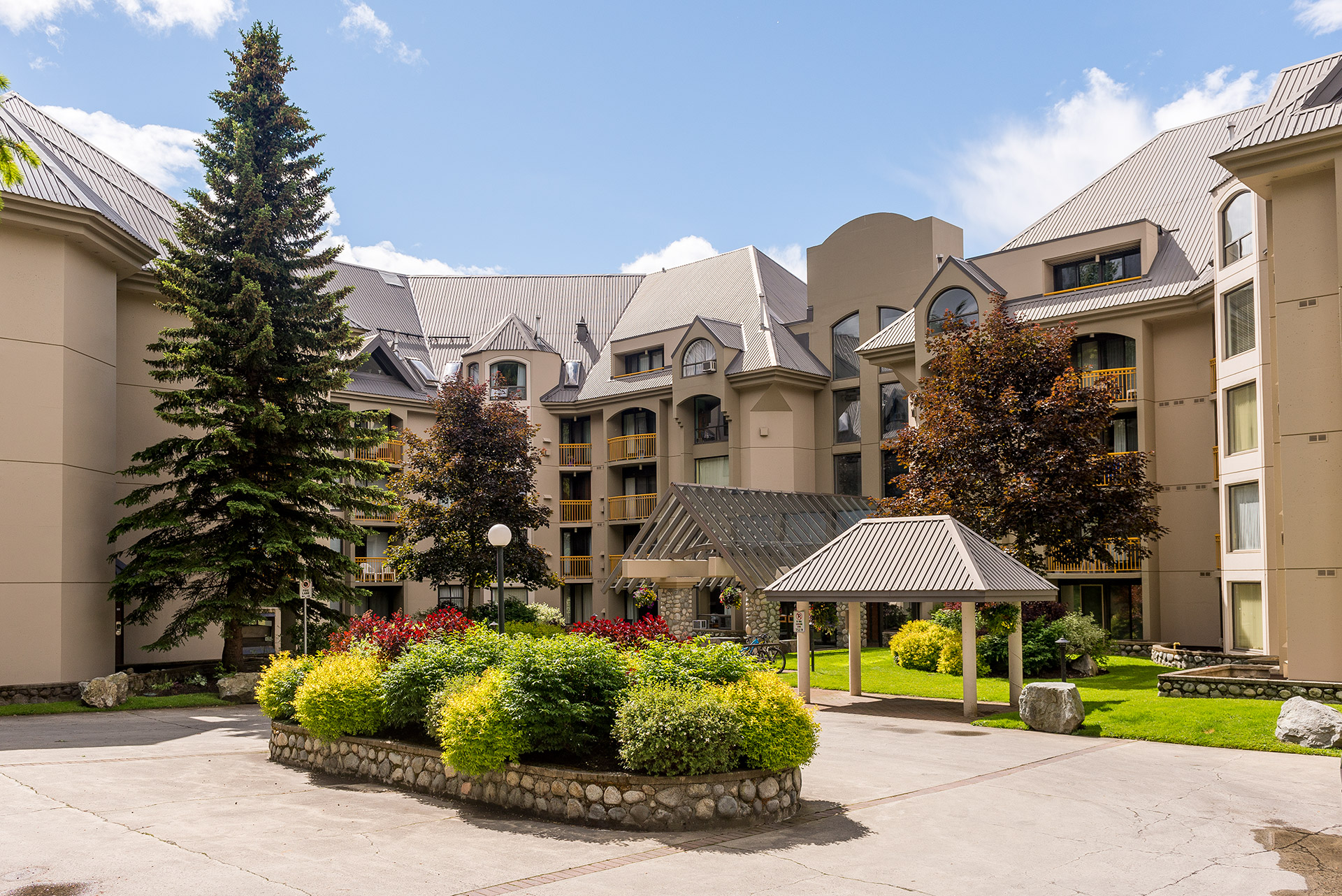 4809 Spearhead Drive, Whistler, BC V0N 1B4 - 2