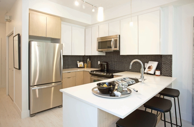 Yale Bloc, 6468 195a Street Surrey, BC - REW