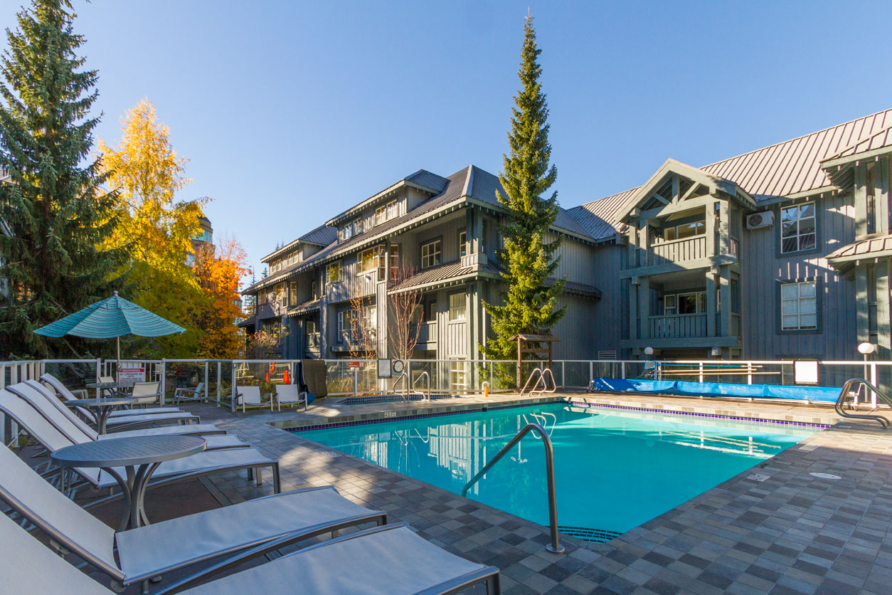 4573 Chateau Boulevard, Whistler, BC V0N 1B4 - 2