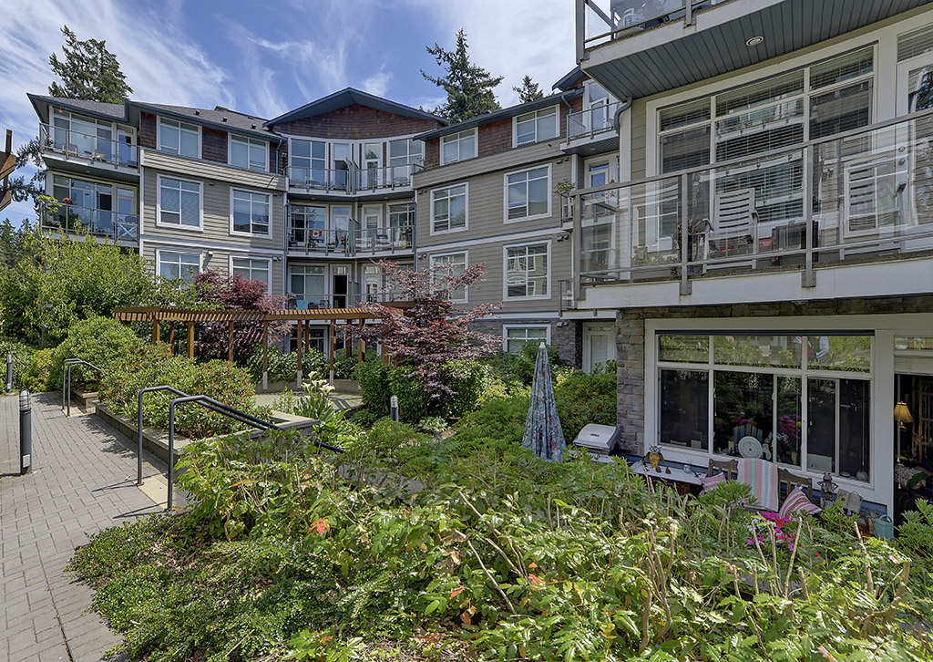 608 Fairway Avenue, Langford, BC V9B 2R5 - 2