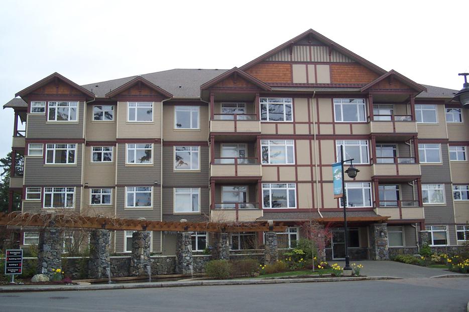 1115 Craigflower Road, Esquimalt, BC V9A 7R1 - 2