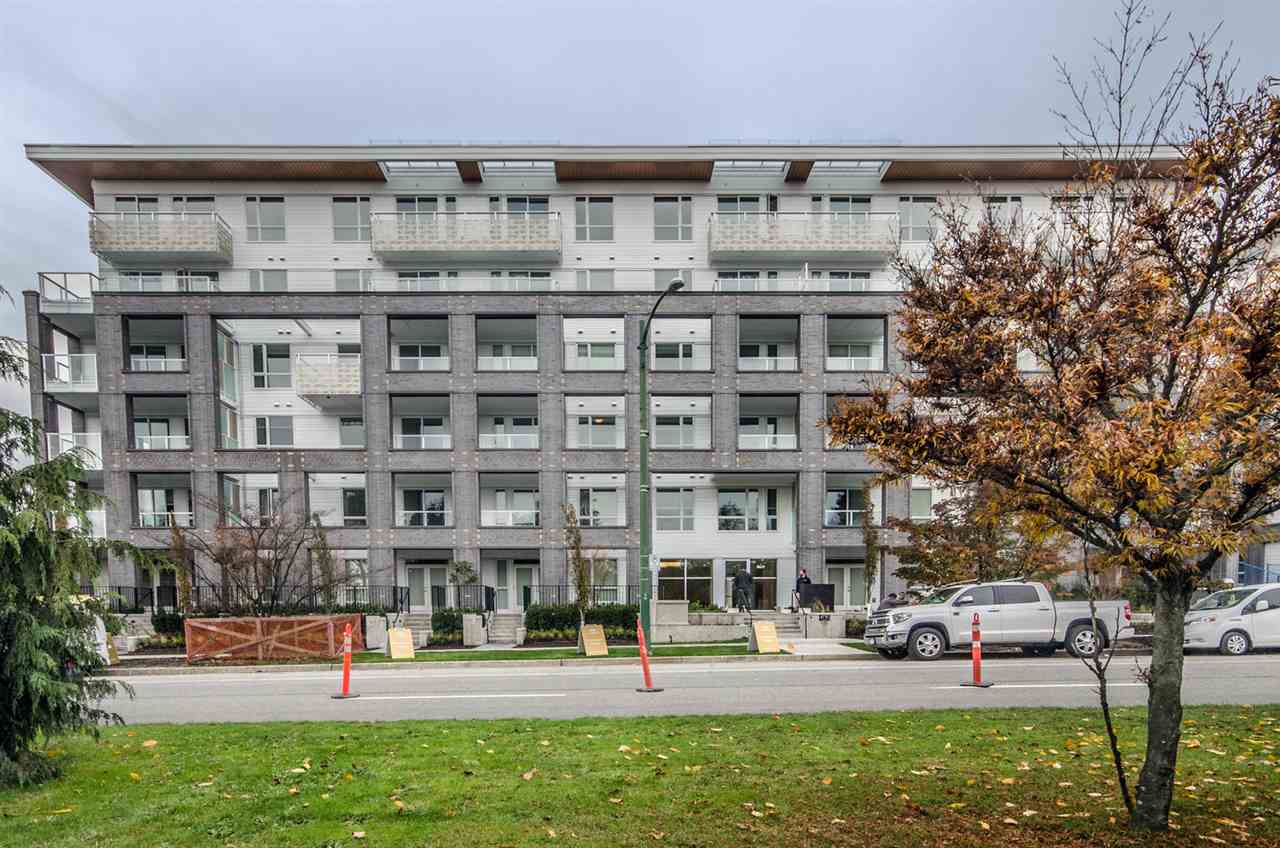 6677 Cambie Street, Vancouver, BC V6P 0E6
