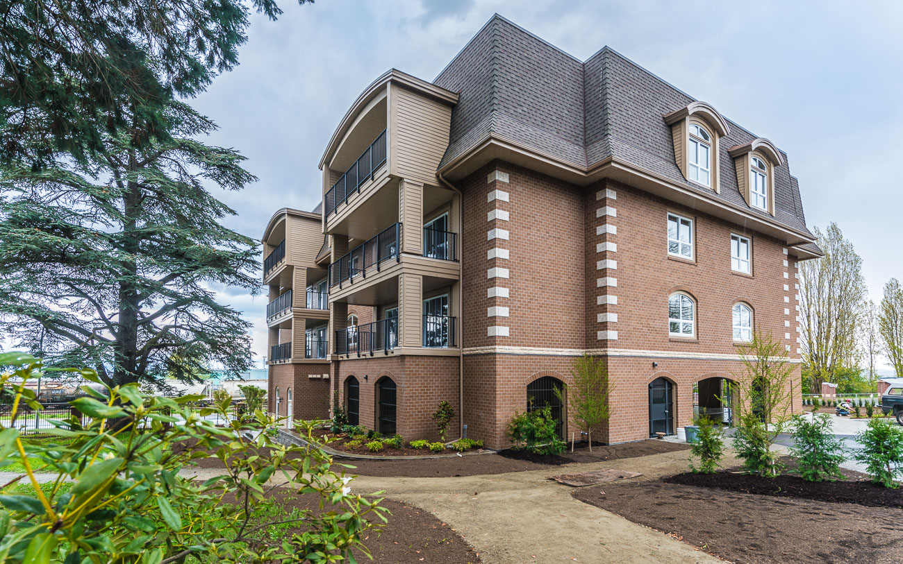 104 Esplanade Street, Nanaimo, BC V9R 0G6 - 2