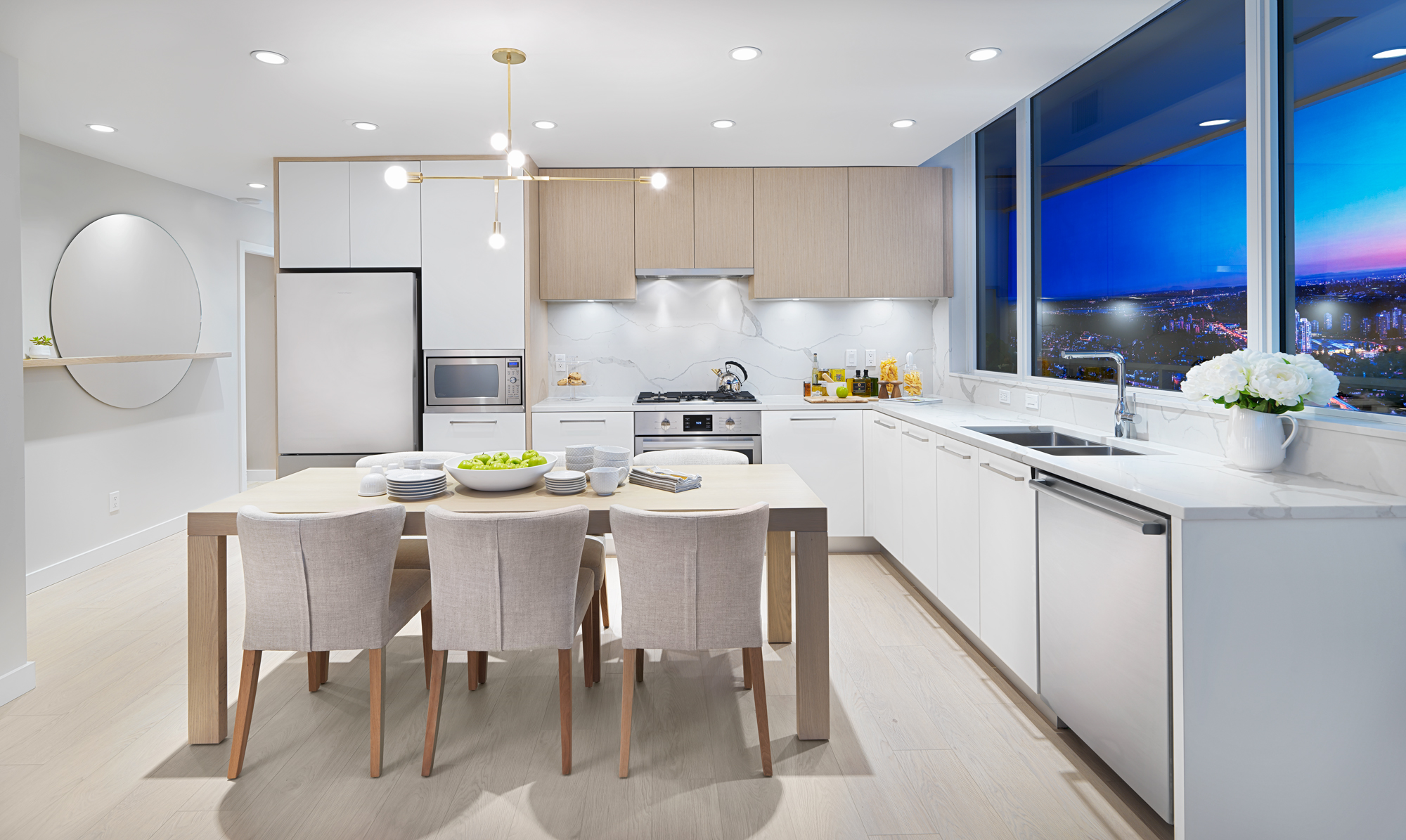567 Clarke Road Coquitlam, Coquitlam, BC V3J 0K7 - 8
