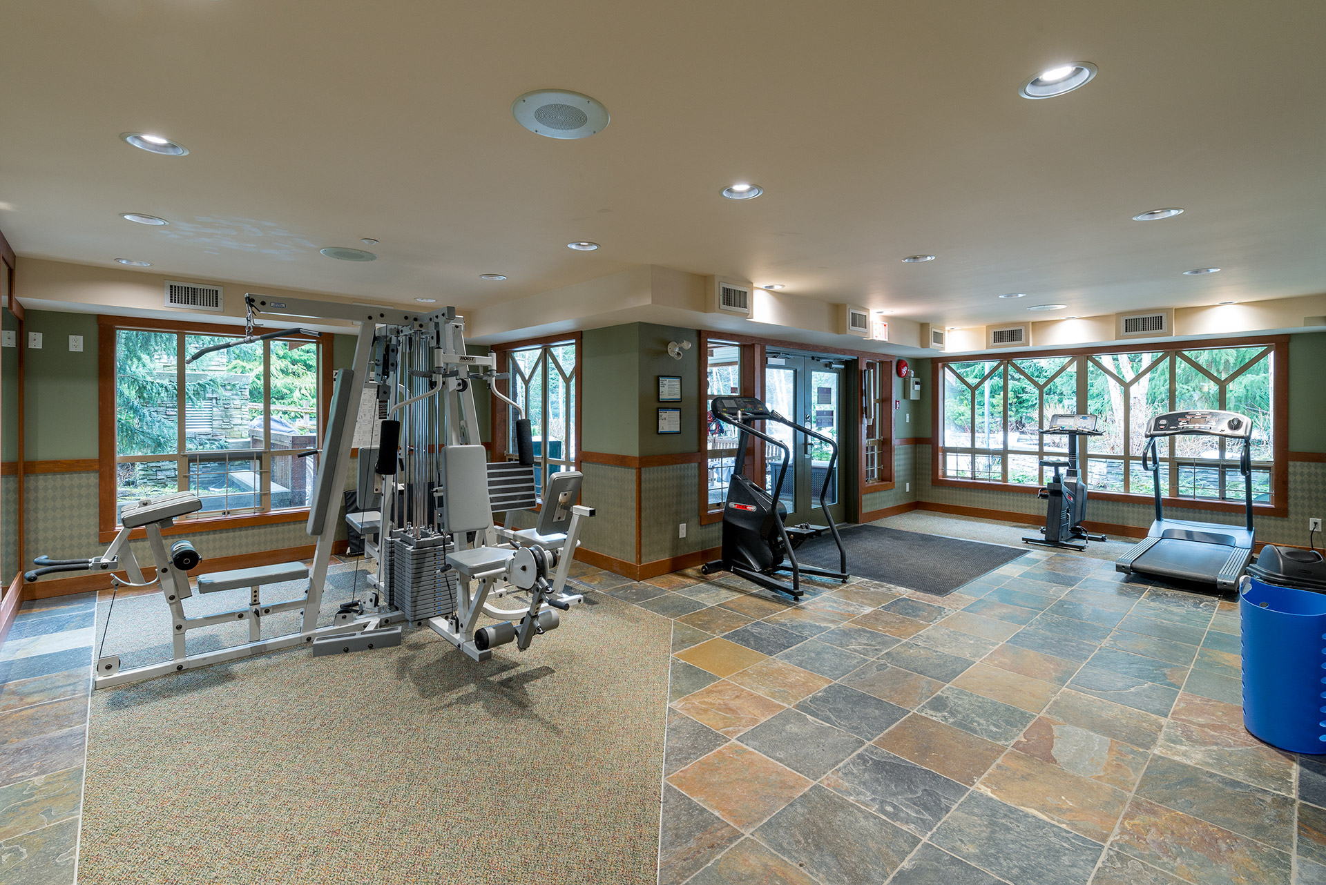 4653 Blackcomb Way, Whistler, BC V0N 1B4 - 2