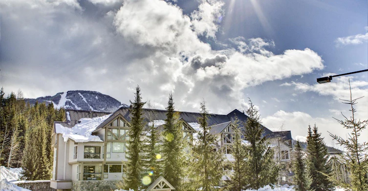 4905 Spearhead Place, Whistler, BC V0N 1B4 - 2