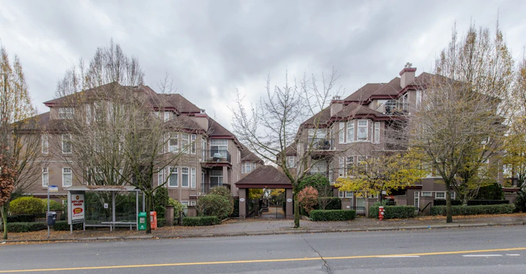 580 Twelfth Street, New Westminster, BC V3M 4H9