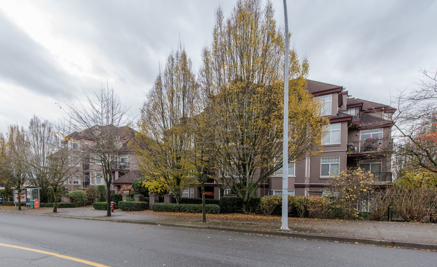 580 Twelfth Street, New Westminster, BC V3M 4H9 - 2