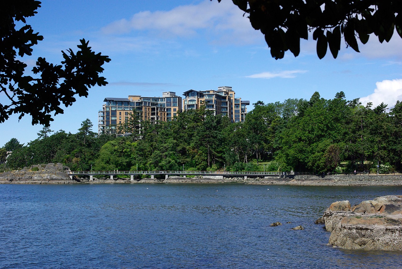 847 Dunsmuir Road, Esquimalt, BC V9A 0A5 - 3