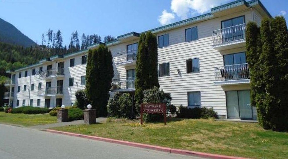 Sayward Towers, 611 Macmillan Drive Kelsey Bay, BC REW