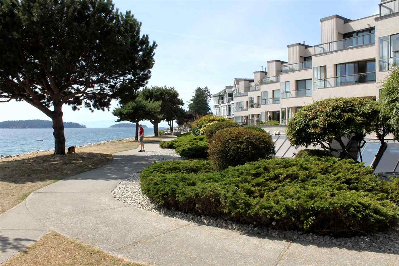 5477 Wharf Road, Sechelt, BC V0N 3A3 - 3