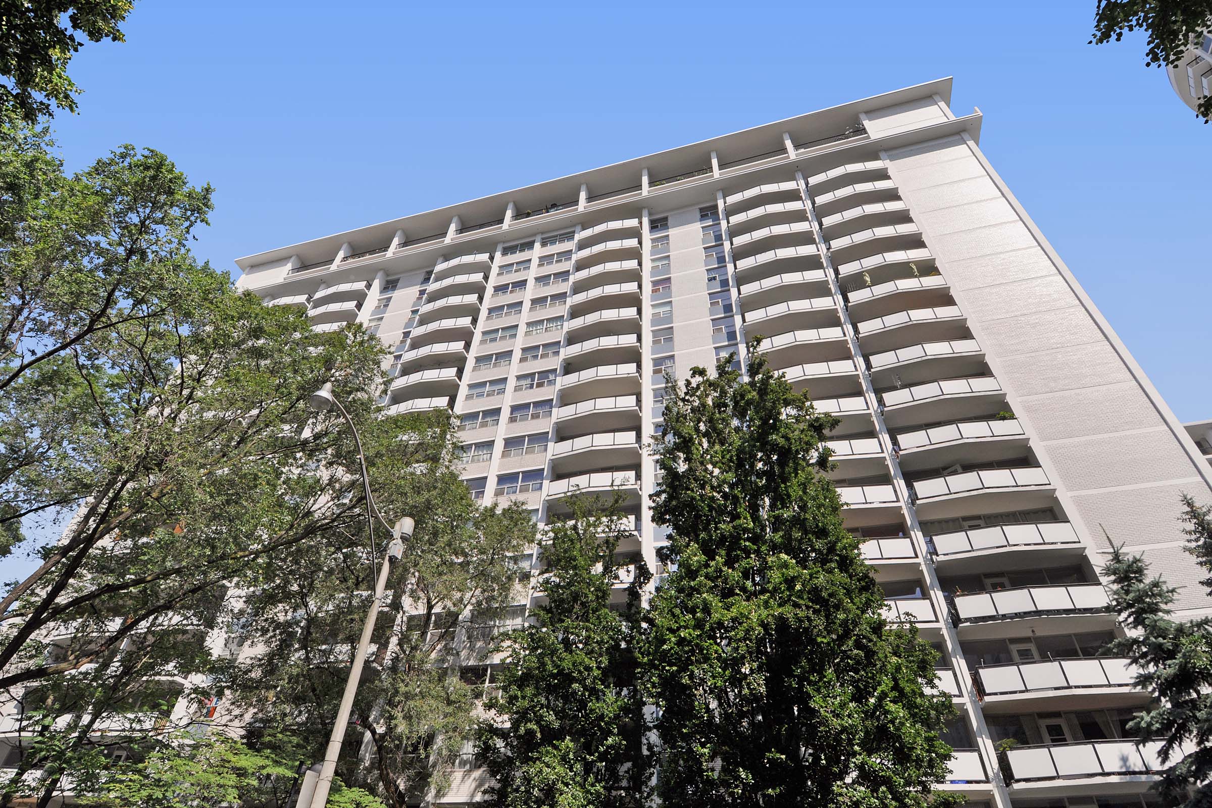 40 Alexander Street, Toronto, ON M4Y 1B5 - 2