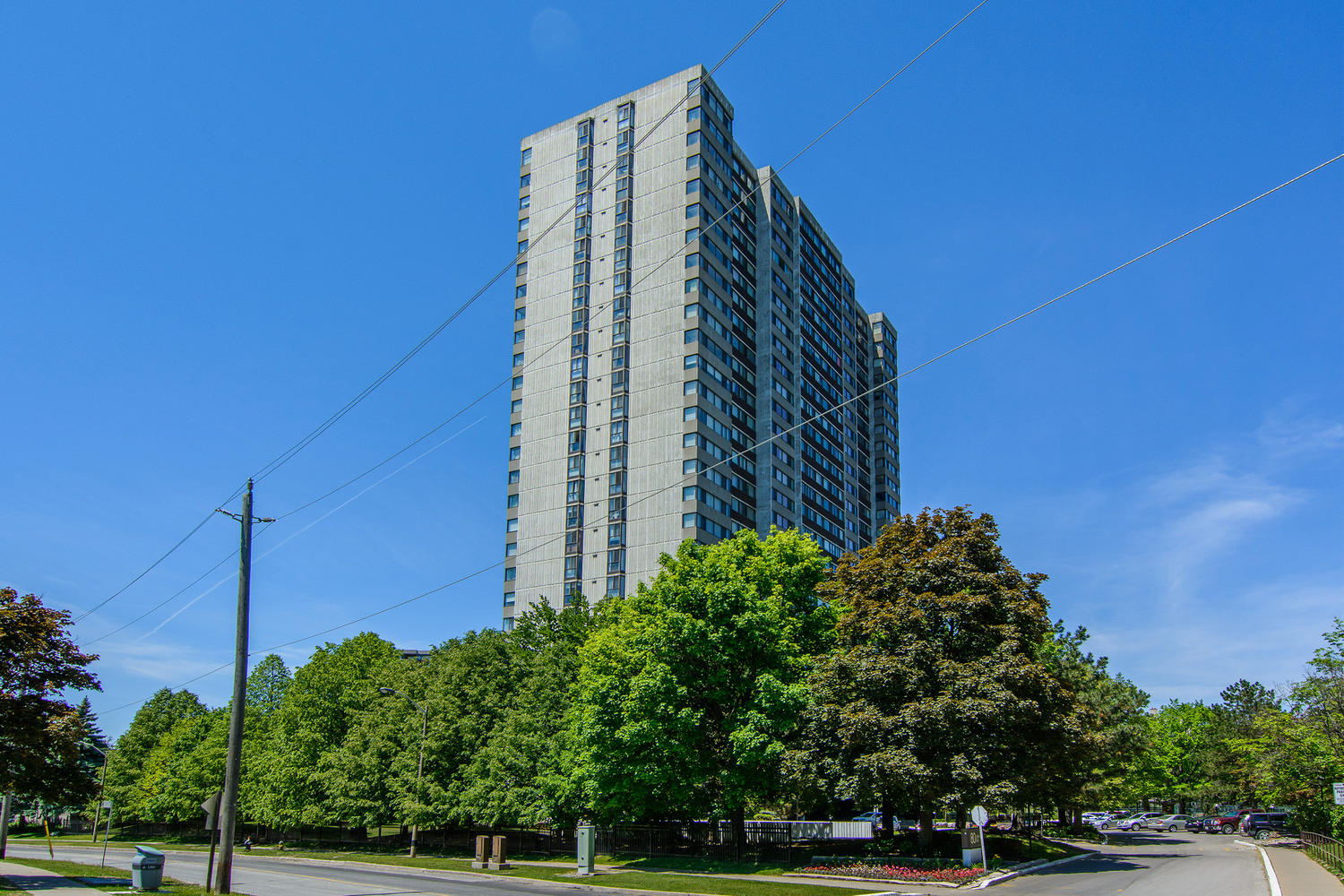 80 Antibes Drive , Toronto, ON M2R 3N5
