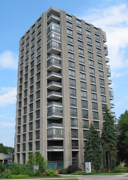 619 Avenue Road, Toronto, ON M4V 2K6