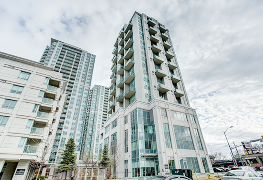 1 Avondale Avenue, Toronto, ON M2N 7J1