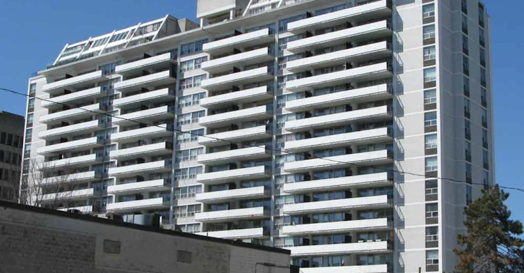 45 Balliol Street, Toronto, ON M4S 1C3