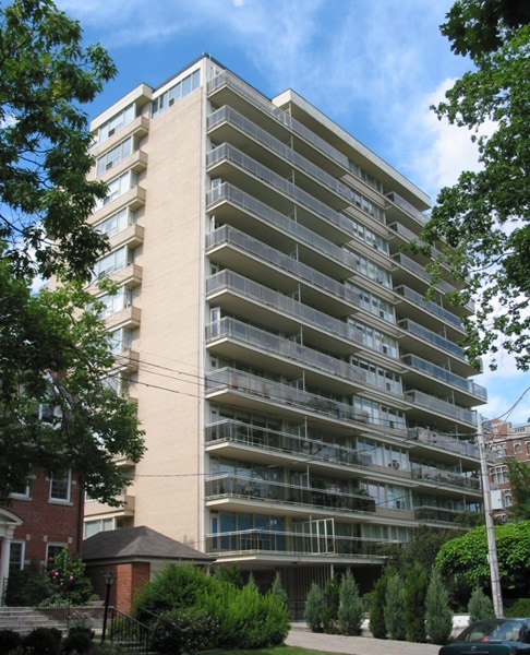 160 Balmoral Avenue, Toronto, ON M4V 1J7