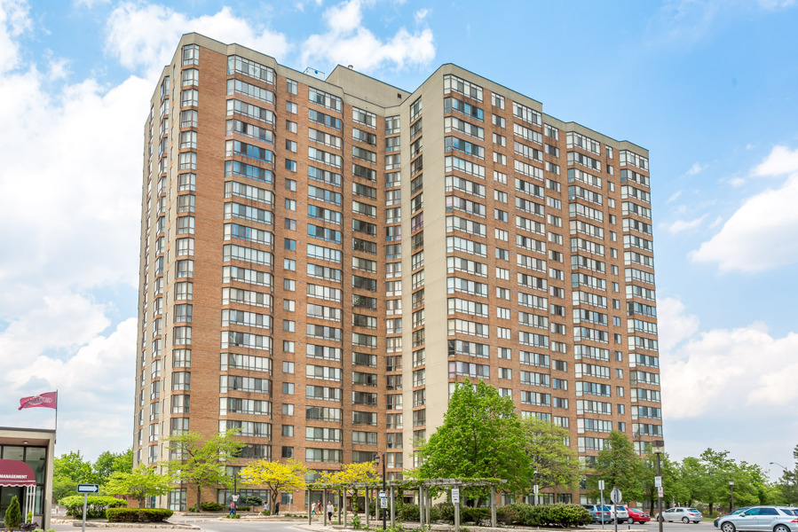 25 Bamburgh Circle , Toronto, ON M1W 3W2