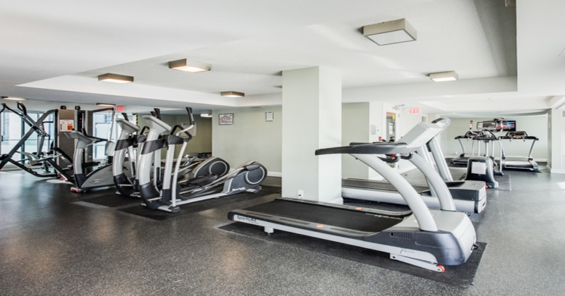 600 Fleet Street, Toronto, ON M5V 1B7 - 3