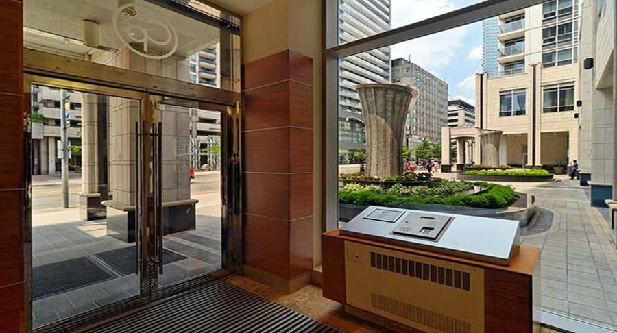 761 Bay Street, Toronto, ON M5G 2R2 - 2