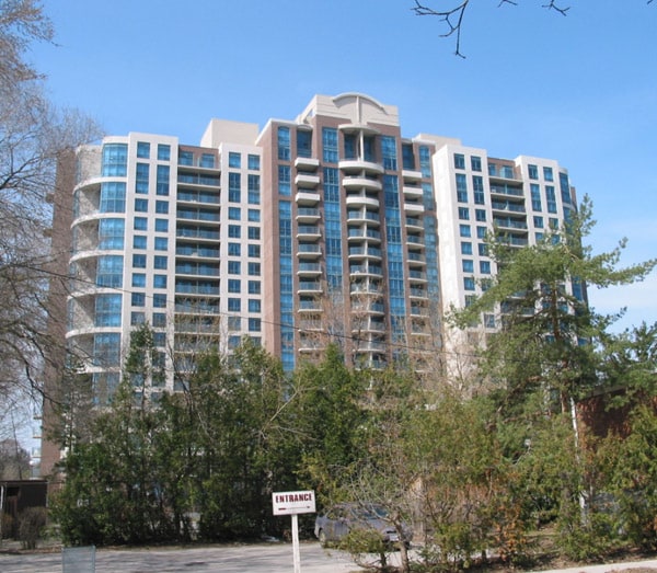 233 Beecroft Road, Toronto, ON M2N 6Z9