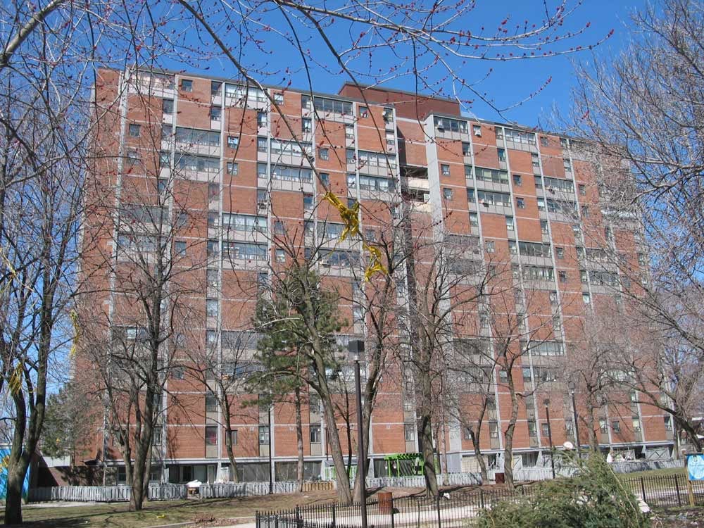 63 Belshaw Place, Toronto, ON M5A 2B7