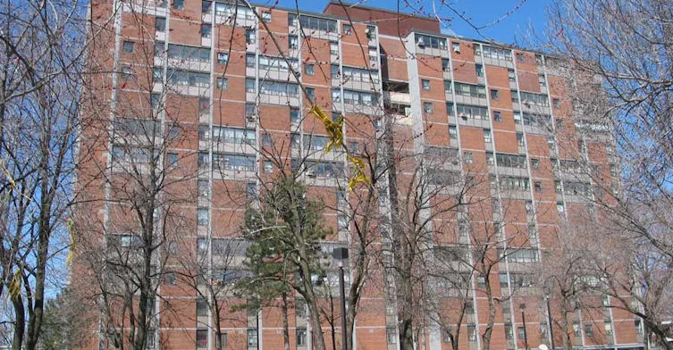 63 Belshaw Place, Toronto, ON M5A 2B7