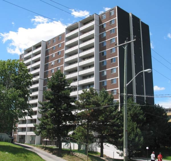 560 Birchmount Road, Toronto, ON M1K 1P5