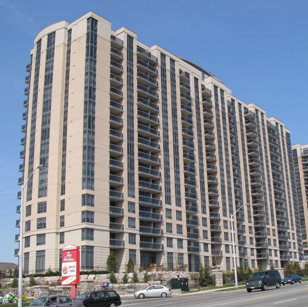 18 Mondeo Drive, Toronto, ON M1P 5C8 - 2