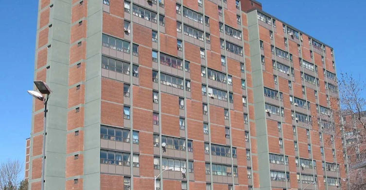 42 Blevins Place, Toronto, ON M5A 3M6