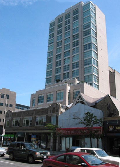 409 Bloor Street East, Toronto, ON M4X 1L7