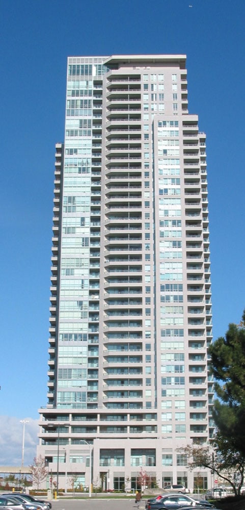 60 Brian Harrison Way, Toronto, ON M1P 5J4