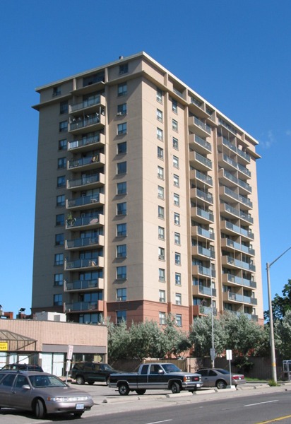 1050 Broadview Avenue, Toronto, ON M4K 2S3