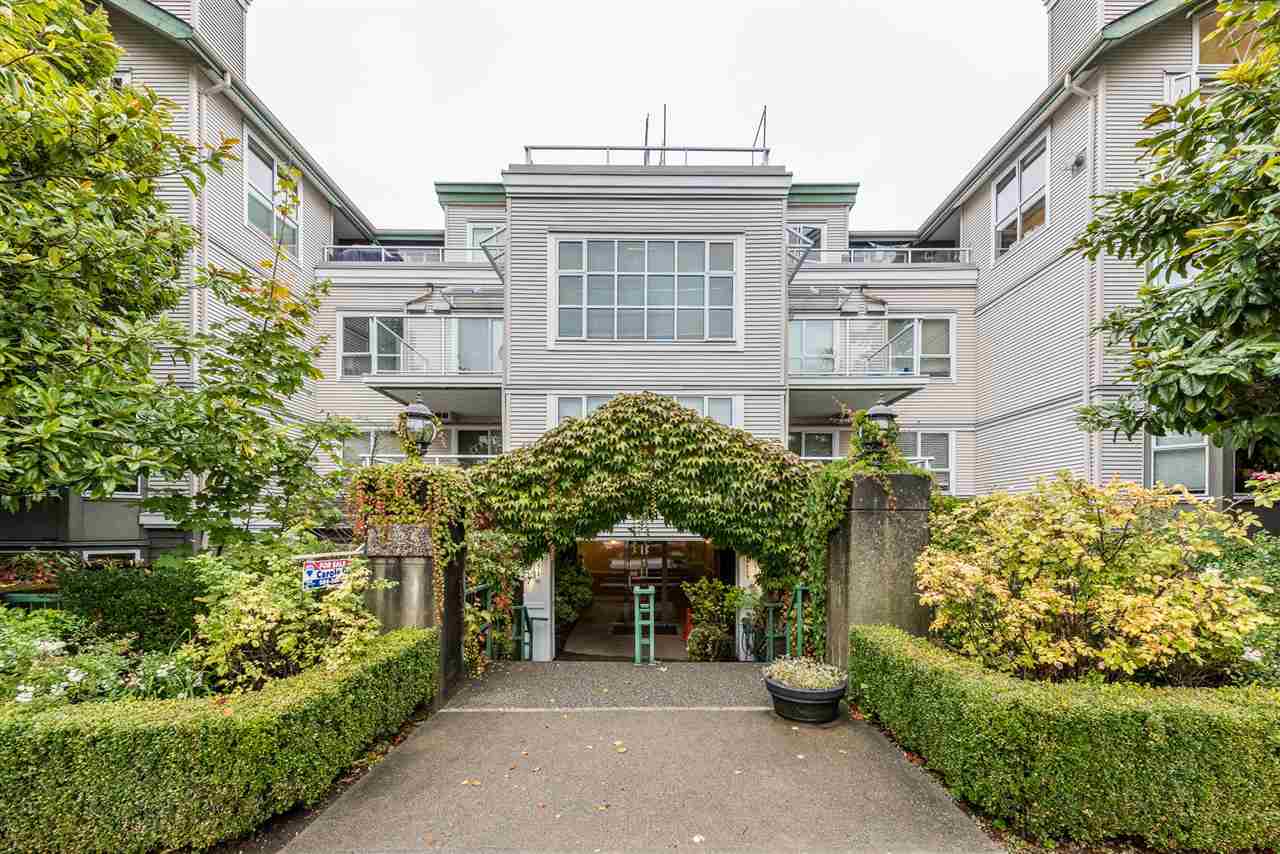 225 19th Avenue East, Vancouver, BC V5V 1J3