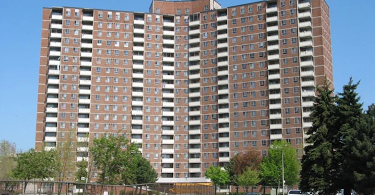 7 Capri Road, Toronto, ON M9B 6B9