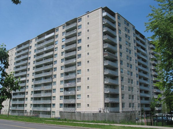 35 Cedarcroft Boulevard, Toronto, ON M2R 2Z4
