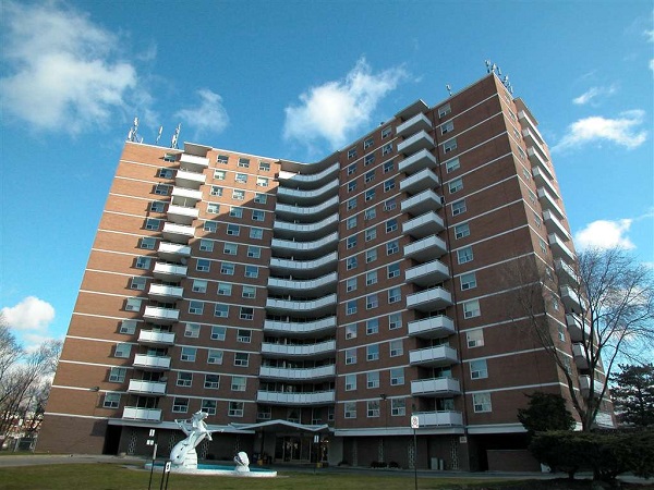 90 Cordova Avenue , Toronto, ON M9A 2H8