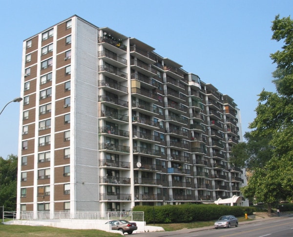 150 Cosburn Avenue, Toronto, ON M4J 2M1
