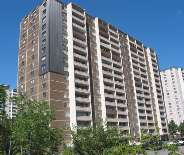 15 Cougar Court, Toronto, ON M1J 3C6