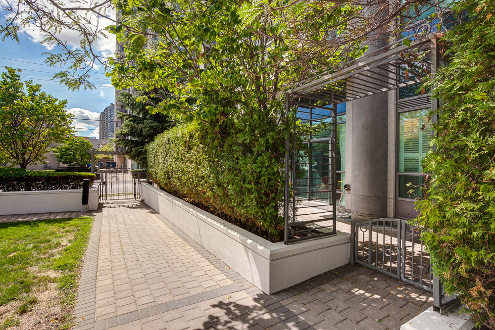 188 Doris Avenue , Toronto, ON M2N 3T5 - 6