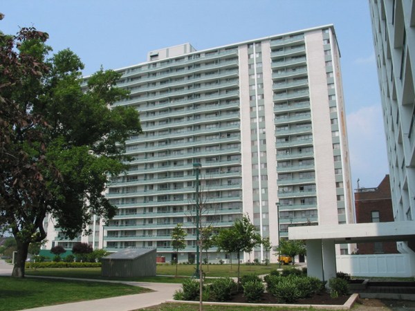 730 Dovercourt Road, Toronto, ON M6H 2W9 - 2