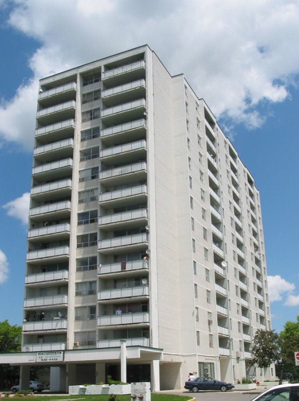 45 Driftwood Avenue, Toronto, ON M3N 2M4