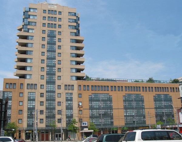 80 Dundas Street East, Toronto, ON M5B 1C9