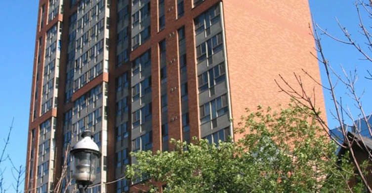 25 Elm Street, Toronto, ON M5G 1H1