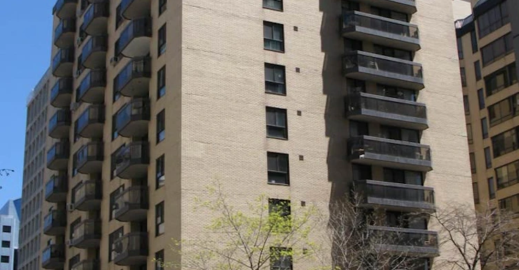 175 Elm Street, Toronto, ON M5T 2Z8